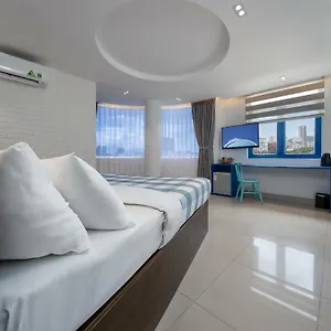 Chill Box Premier- Hotel Đà Nẵng